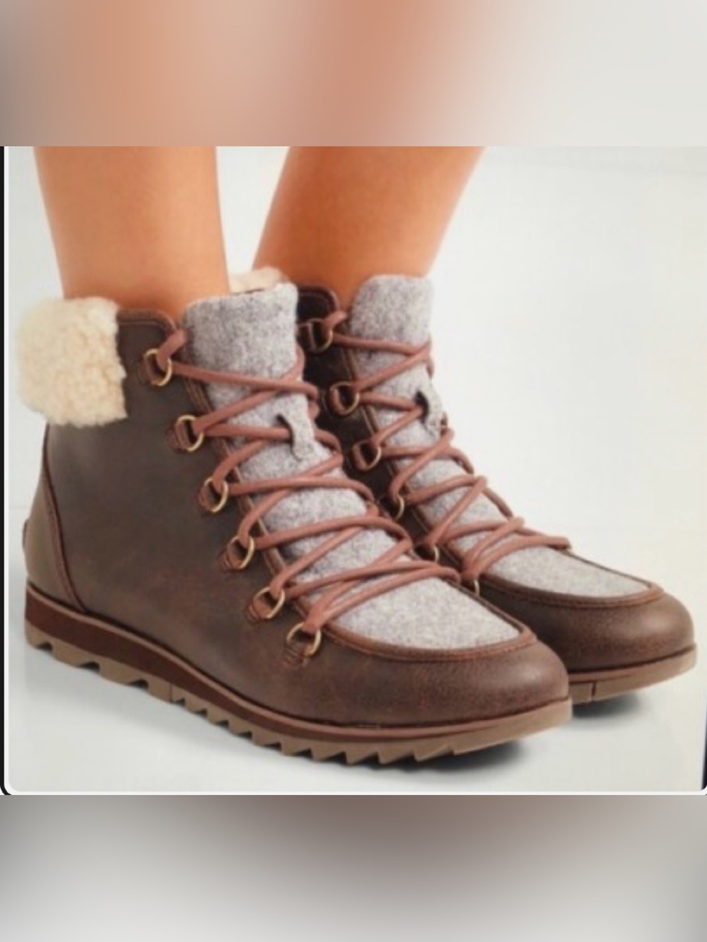 NWOT SOREL Harlow Lace Up Cozy Booties Burro Brown Grey